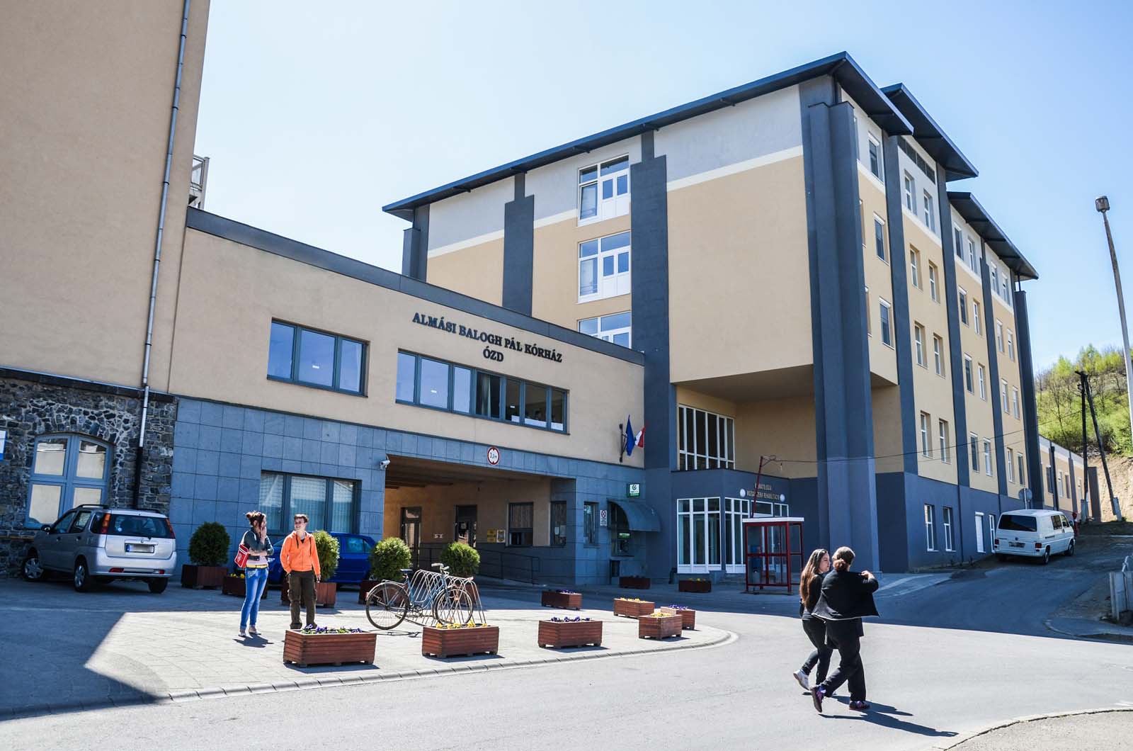 Egészségügyi híd a szűk közösségek számára